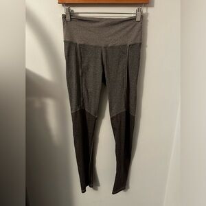 Vull Gray Leggings